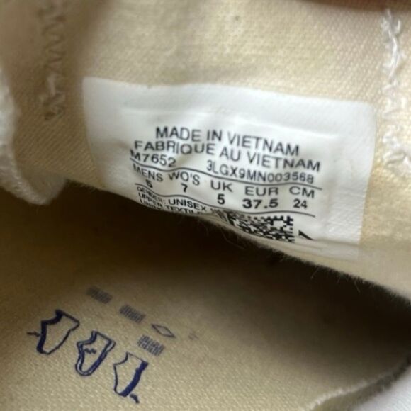 Converse White Canvas Low top Sneakers Size 7 - Picture 2 of 10